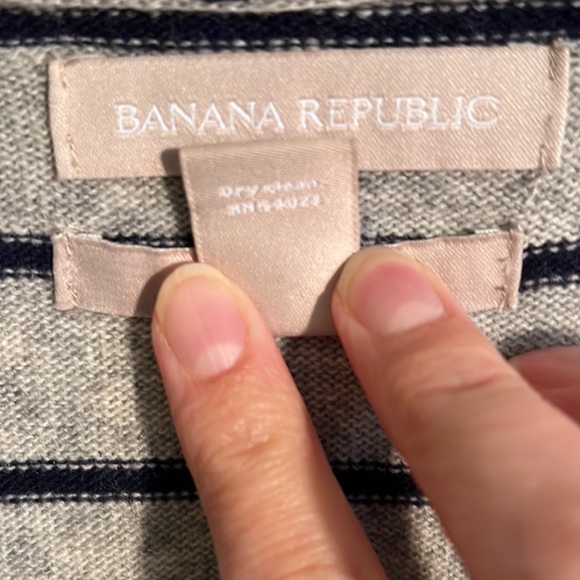 Banana Republic Wool Cardigan Gray, Large - Picture 3 of 5